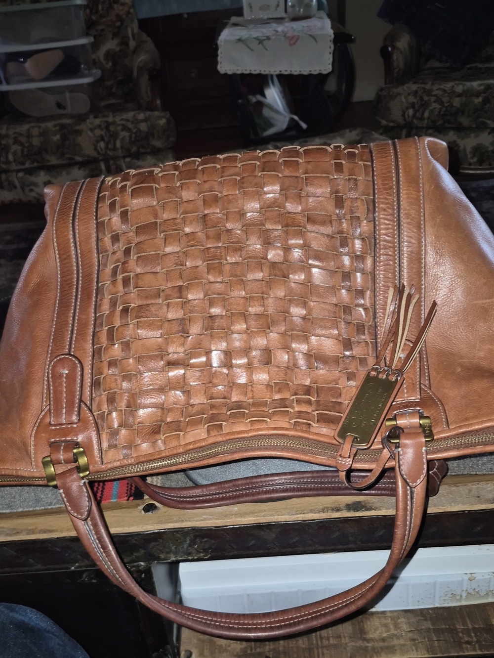 Ralph Lauren Bag. Sz. 20"×12"×6" 8"drop. Woven Pattern.Vintage Luxury Leather